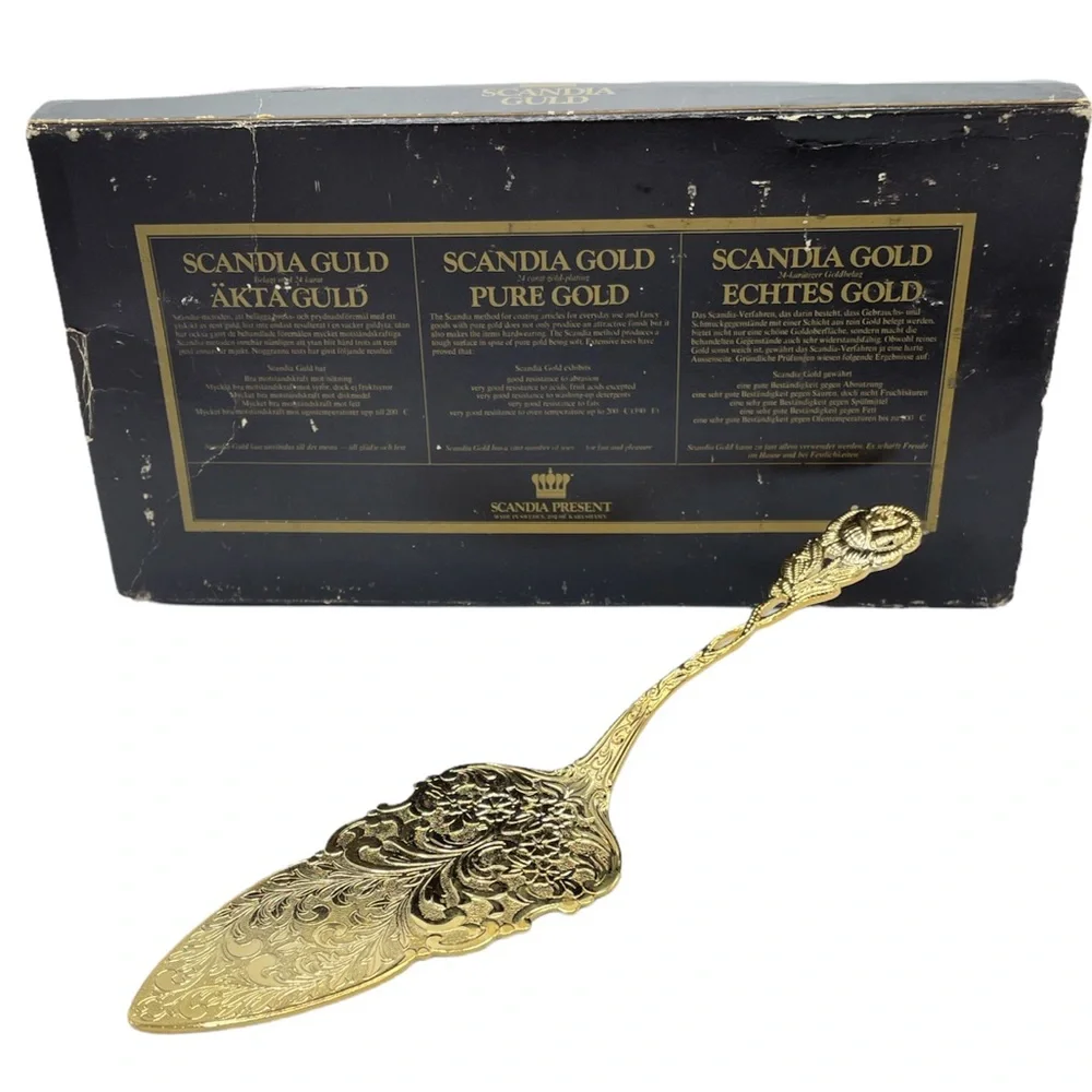 Scandia Gold Cake Knife NWT